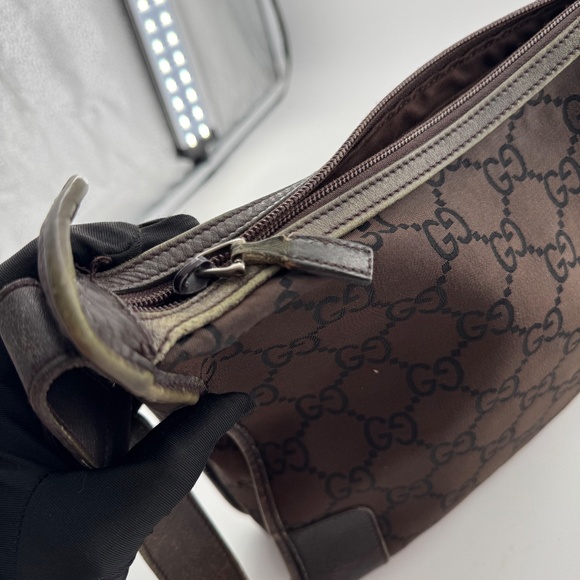 Vintage Gucci Shoulder Bag Brown GG Monogram Canvas - Picture 15 of 15